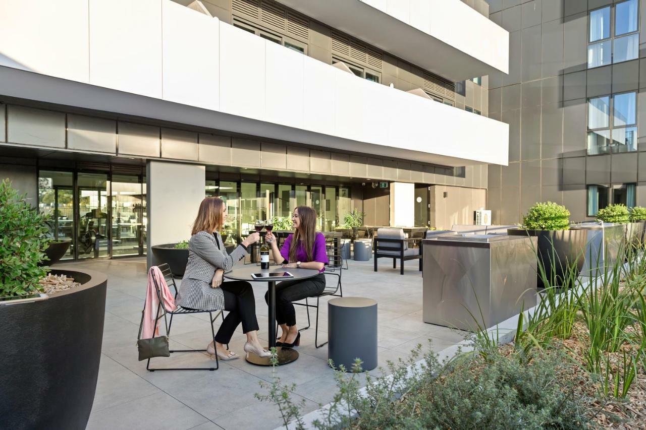 Quest Burwood East Aparthotel Exterior foto